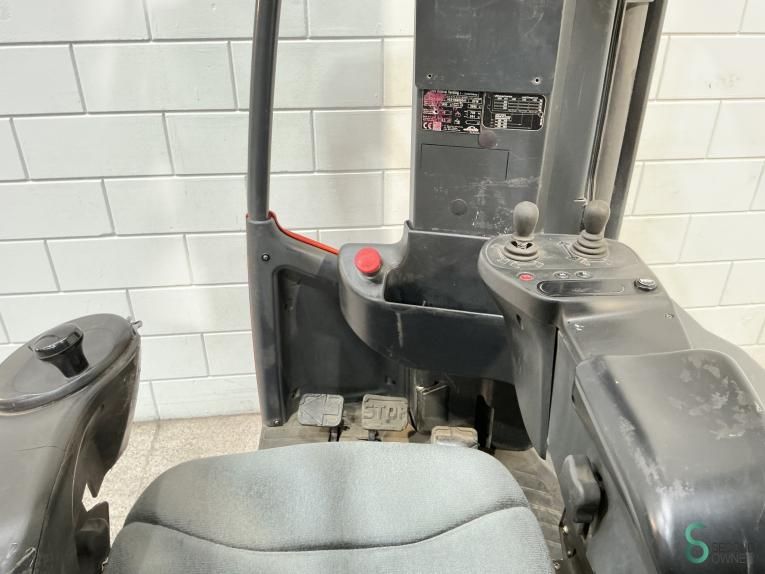 Reachtrucks Electric Linde R14X-03 2016