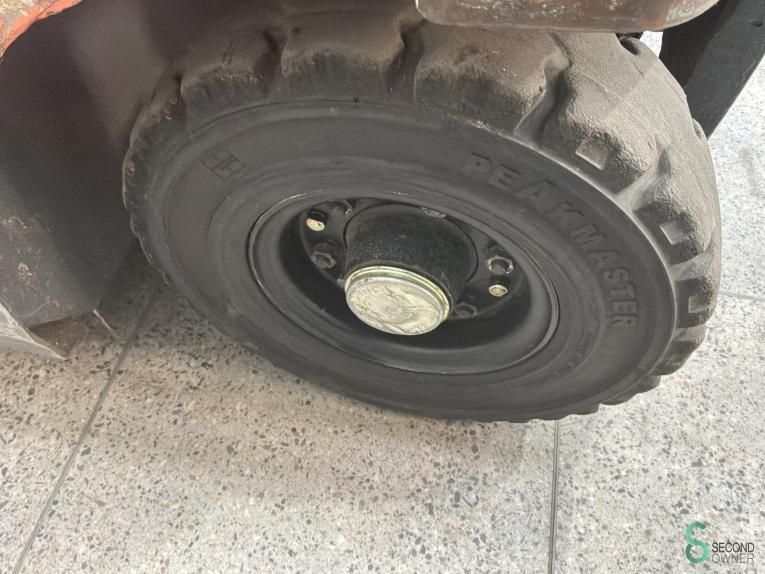 Forklifts Electric Toyota 7 FBMF 20 2006 Triplex