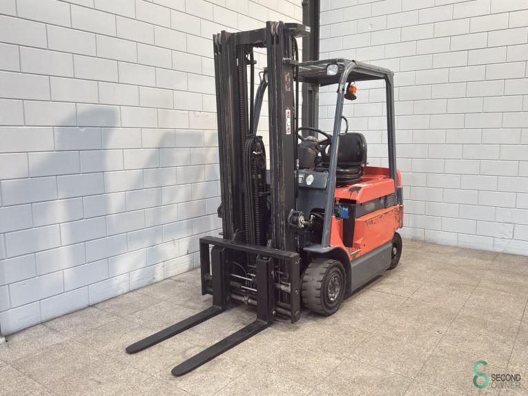 Forklifts Electric Toyota 7 FBMF 20 2006 Triplex