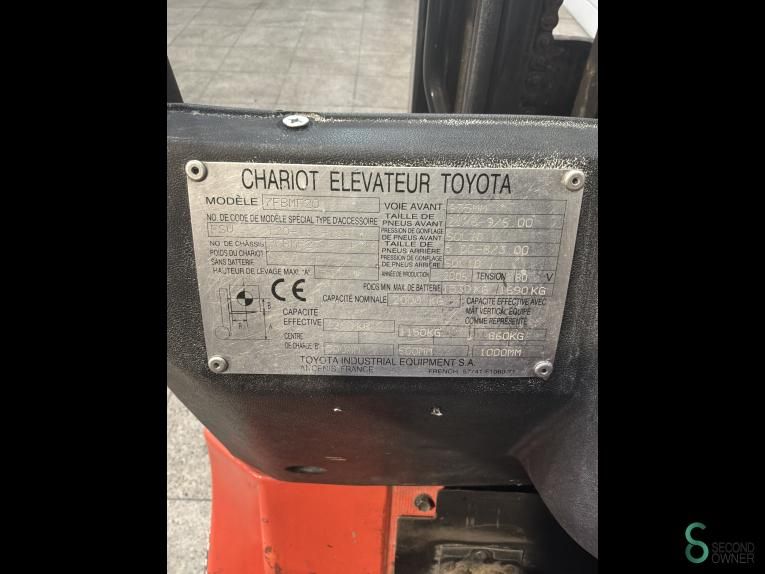 Forklifts Electric Toyota 7 FBMF 20 2006 Triplex
