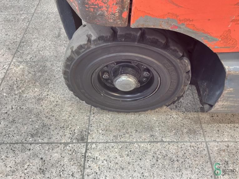 Forklifts Electric Toyota 7 FBMF 20 2006 Triplex