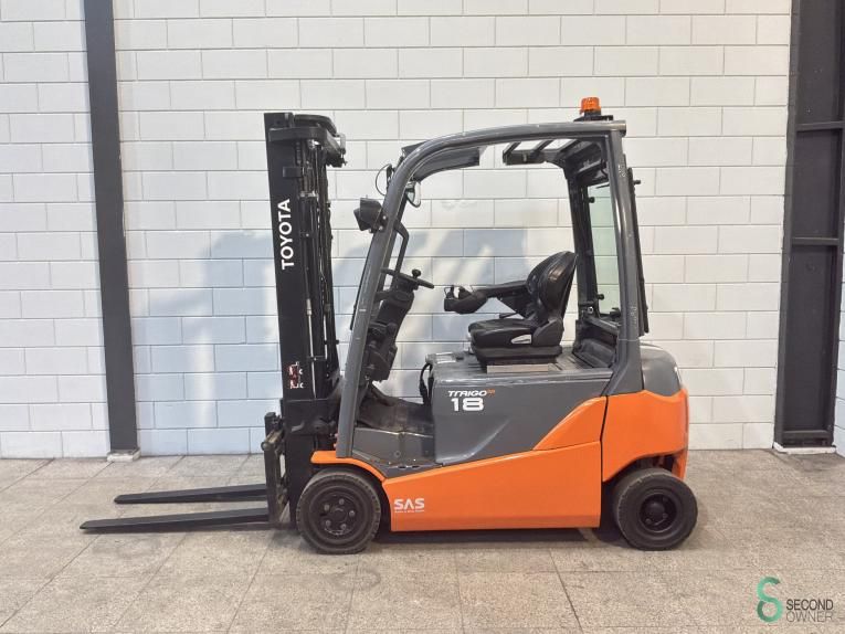 Gabelstapler Elektrisch Toyota 8FBMT18 2014