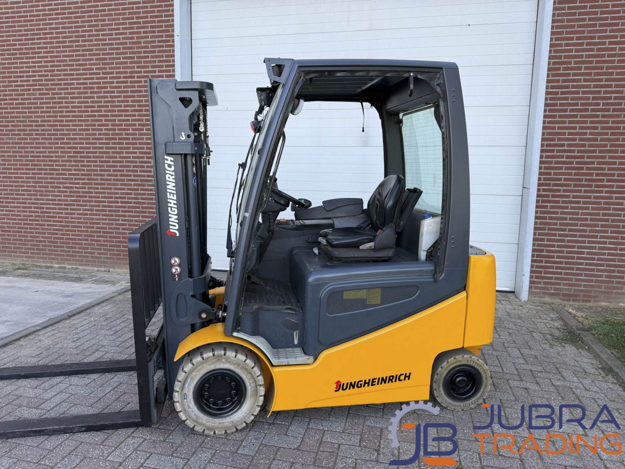 Jungheinrich EFG425 Electric Forklift | 2014 | 3615H | 2.5T |