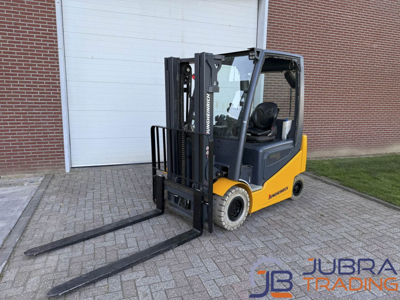 Jungheinrich EFG425 Electric Forklift | 2014 | 3615H | 2.5T |