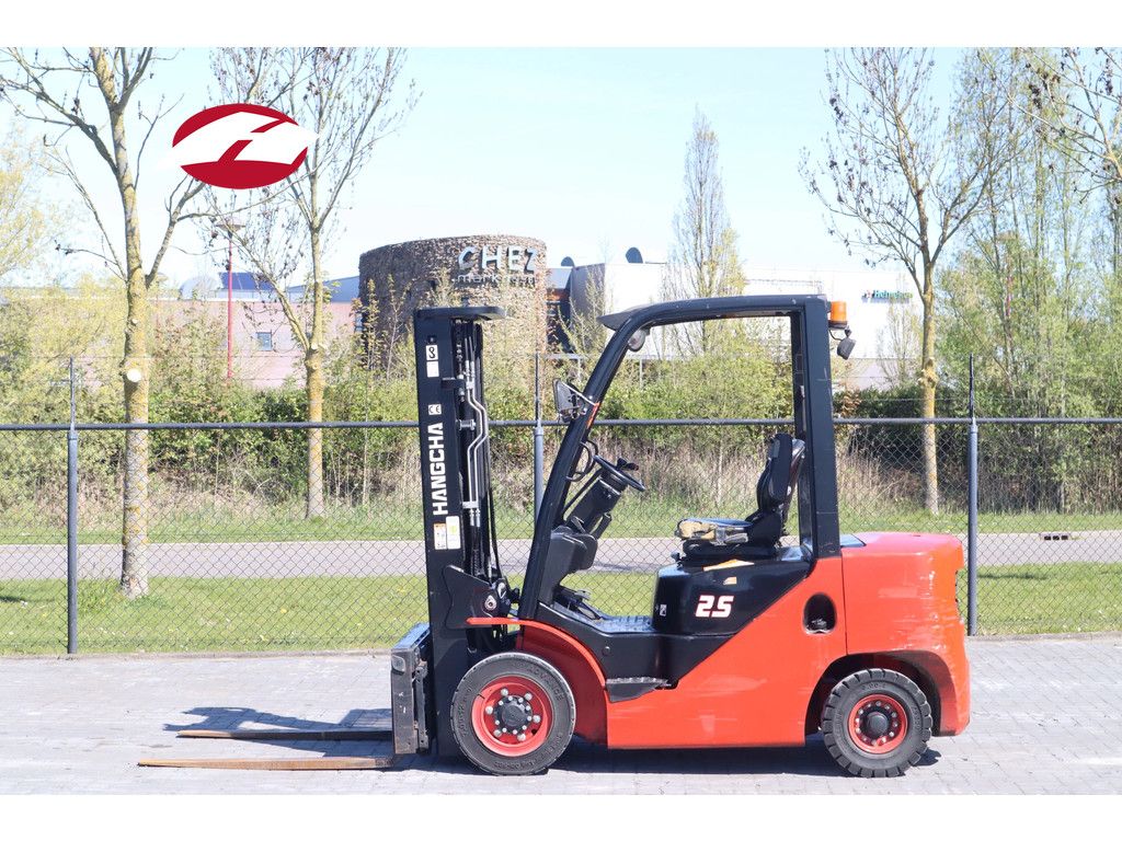 Hangcha CPCD25 | TRIPLEX | 2.5 TON | SIDESHIFT | POSITIONERS