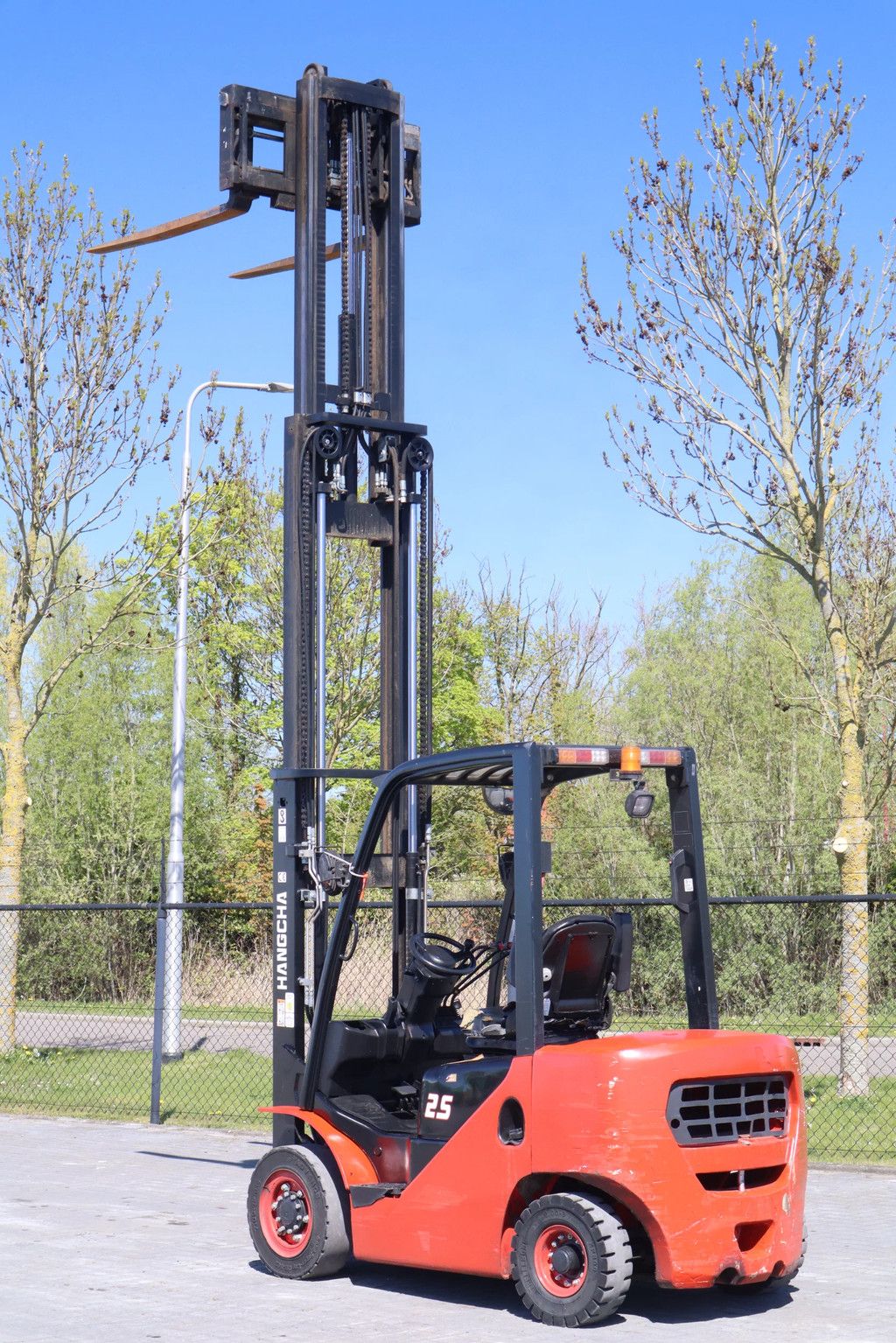 Hangcha CPCD25 | TRIPLEX | 2.5 TON | SIDESHIFT | POSITIONERS