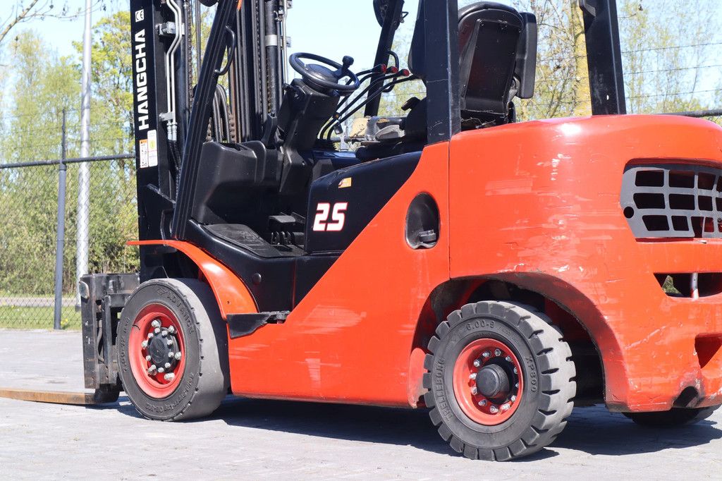 Hangcha CPCD25 | TRIPLEX | 2.5 TON | SIDESHIFT | POSITIONERS