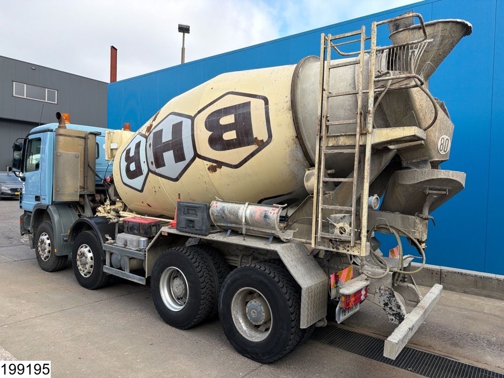 Mercedes Actros 3236 8x4, PTO, Liebherr, Steel spring