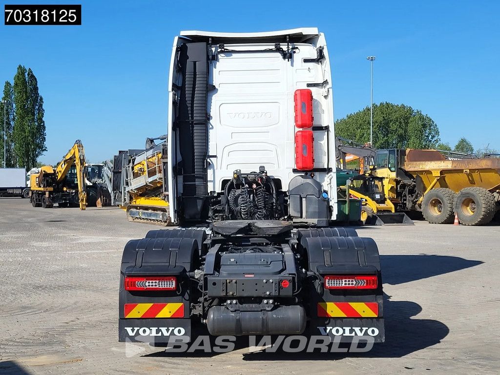 Volvo FH 500 6X2 XL ADR Retarder 2xTanks ACC
