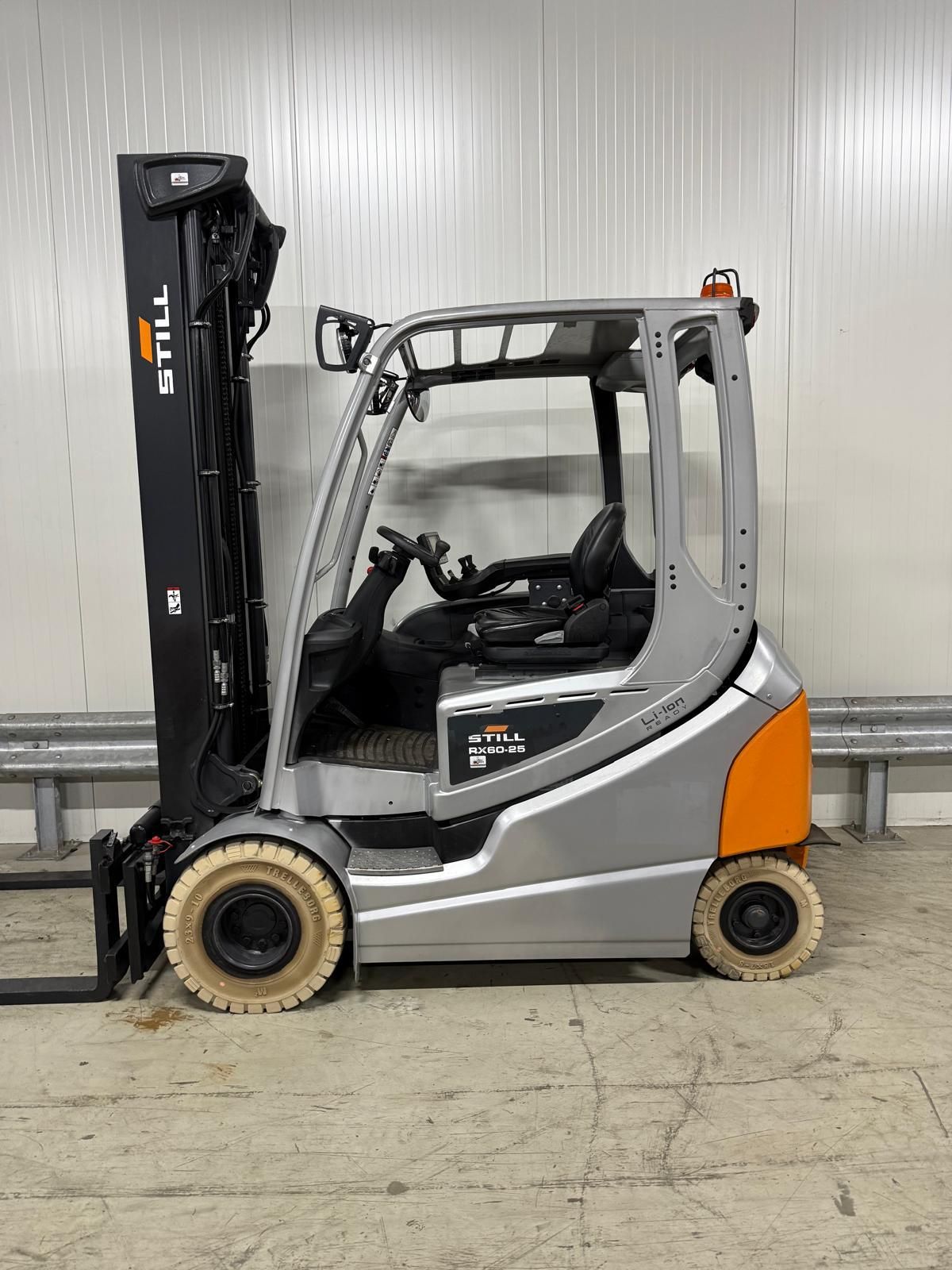 Still RX 60-25 BJ 2022 DU 335.