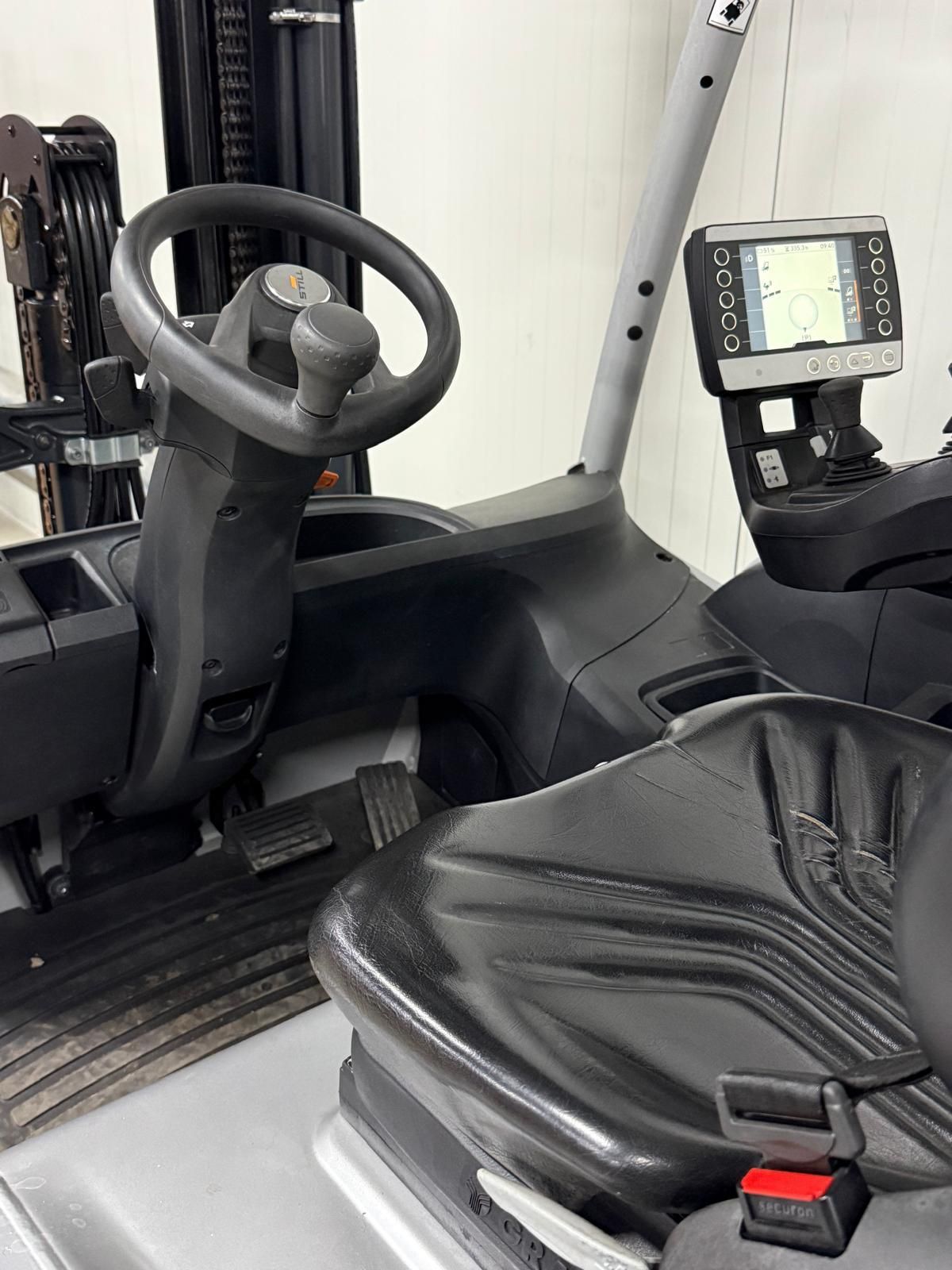 Still RX 60-25 BJ 2022 DU 335.