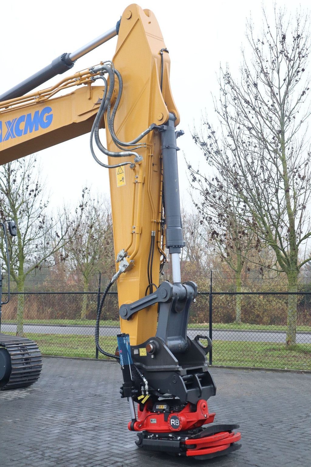 XCMG XE260E | ROTOTILT R8 | CE | CUMMINS STAGE V | WARRANTY