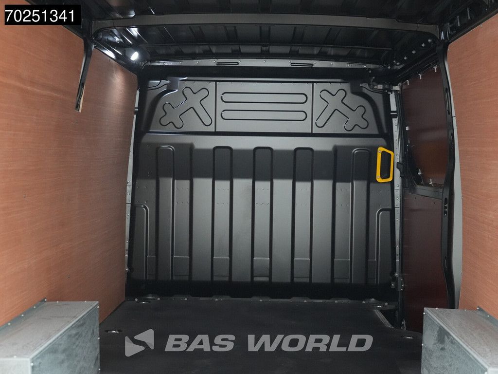 Iveco Daily 35S21 BPM VRIJ! 3.0L Automaat L2H1 210PK Laag Dak 2025-Model 3,5t Trekhaak ACC Navi LED Camera Parkeersensoren Euro6 L2 8m3 Klima AHK