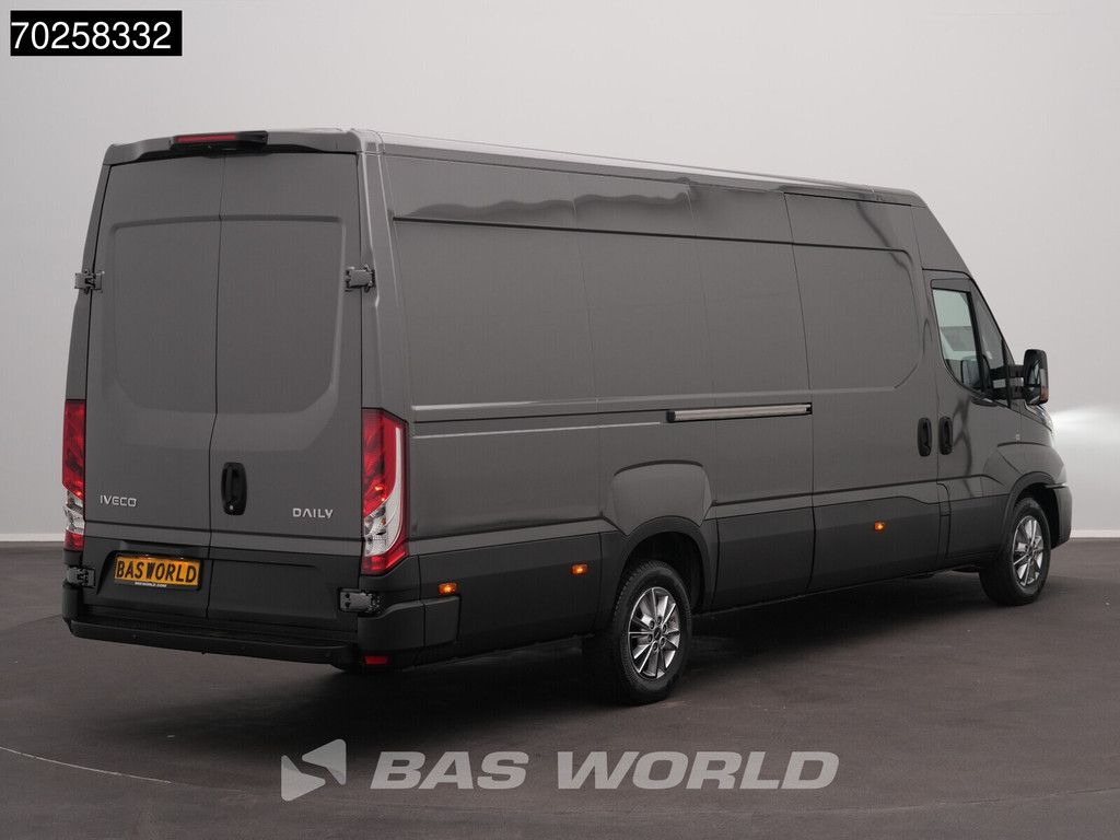 Iveco Daily 35S21 BPM VRIJ! 3.0L Automaat 210PK L3H2 2025-Model 3,5t Trekvermogen ACC LED CarPlay Camera Parkeersensoren Velgen 16m3 Euro6 L4H2 16m3 Klima