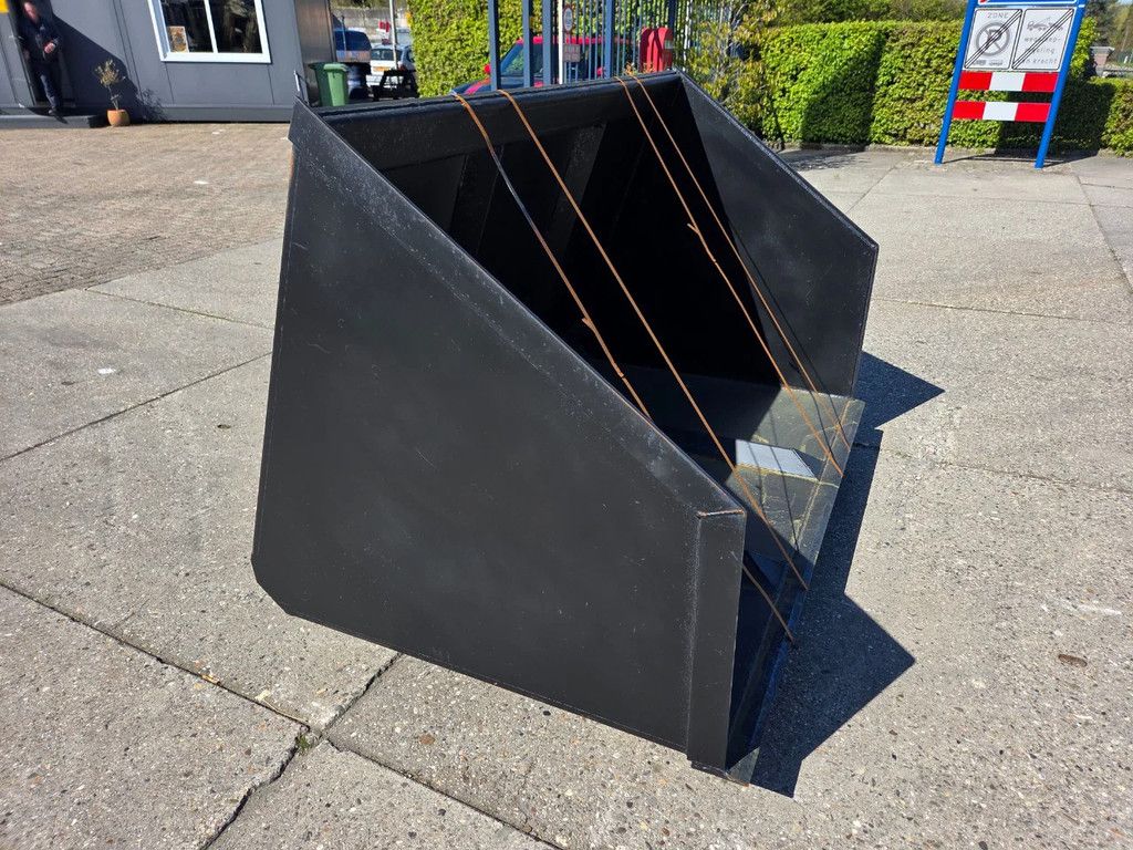 Manitou volumebak UNUSED 1.83m. breed