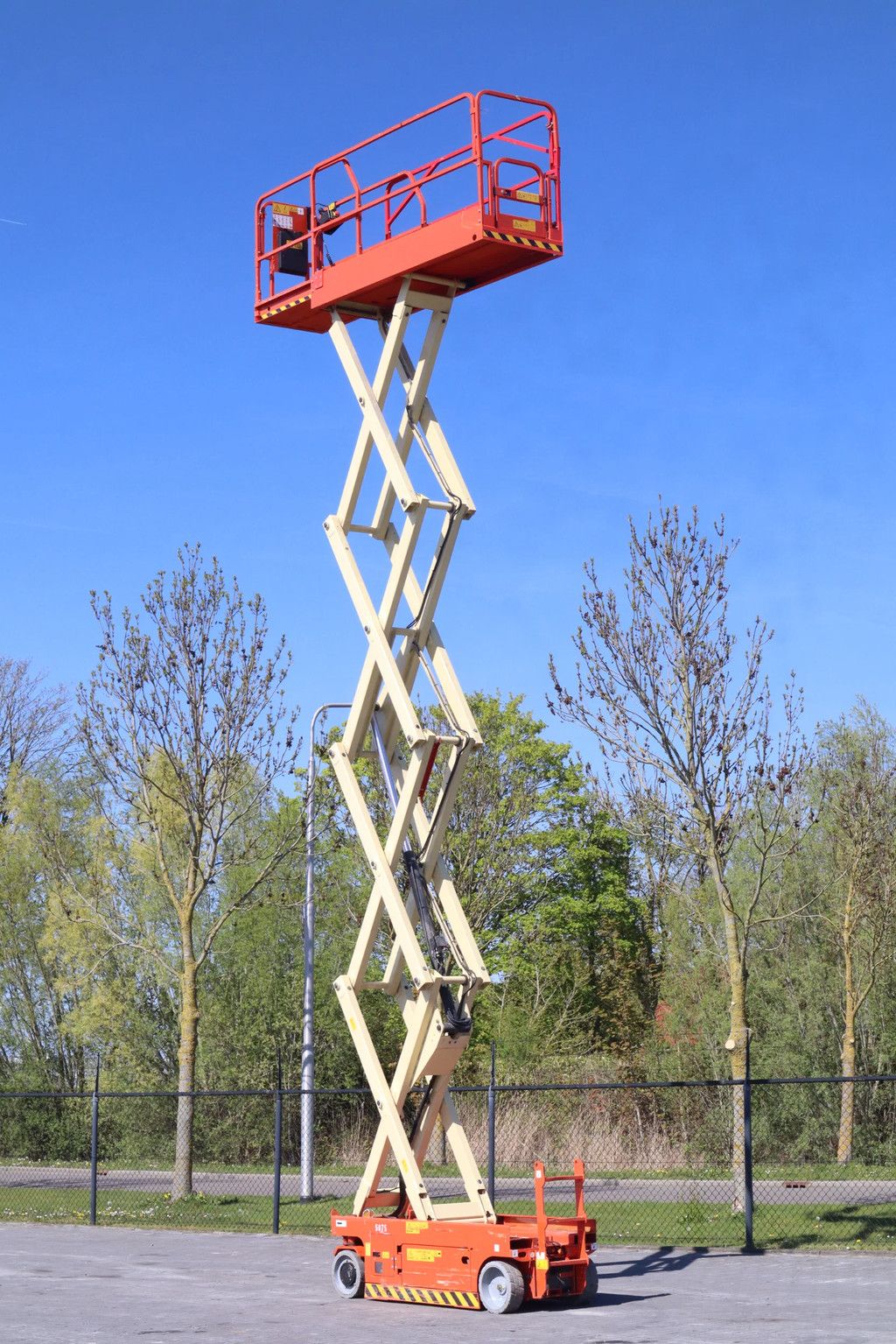 LGMG AS0808E | 10 METER | 230 KG