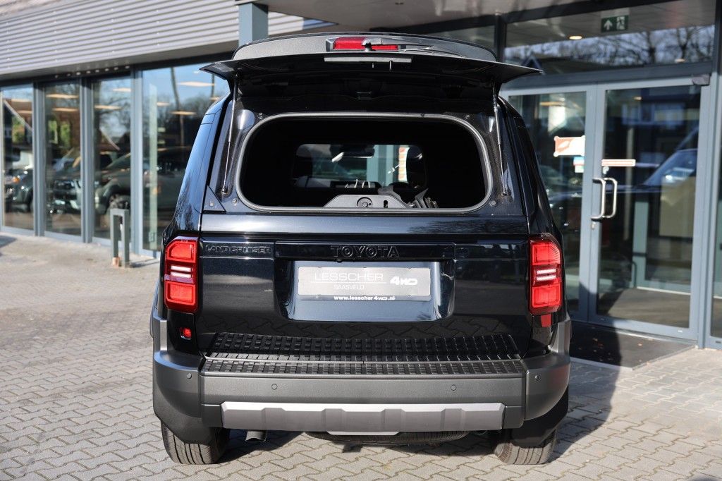 Toyota Landcruiser 250 2.8 D-4D 5DRS ELEGANCE A/T VAN BPM VRIJ