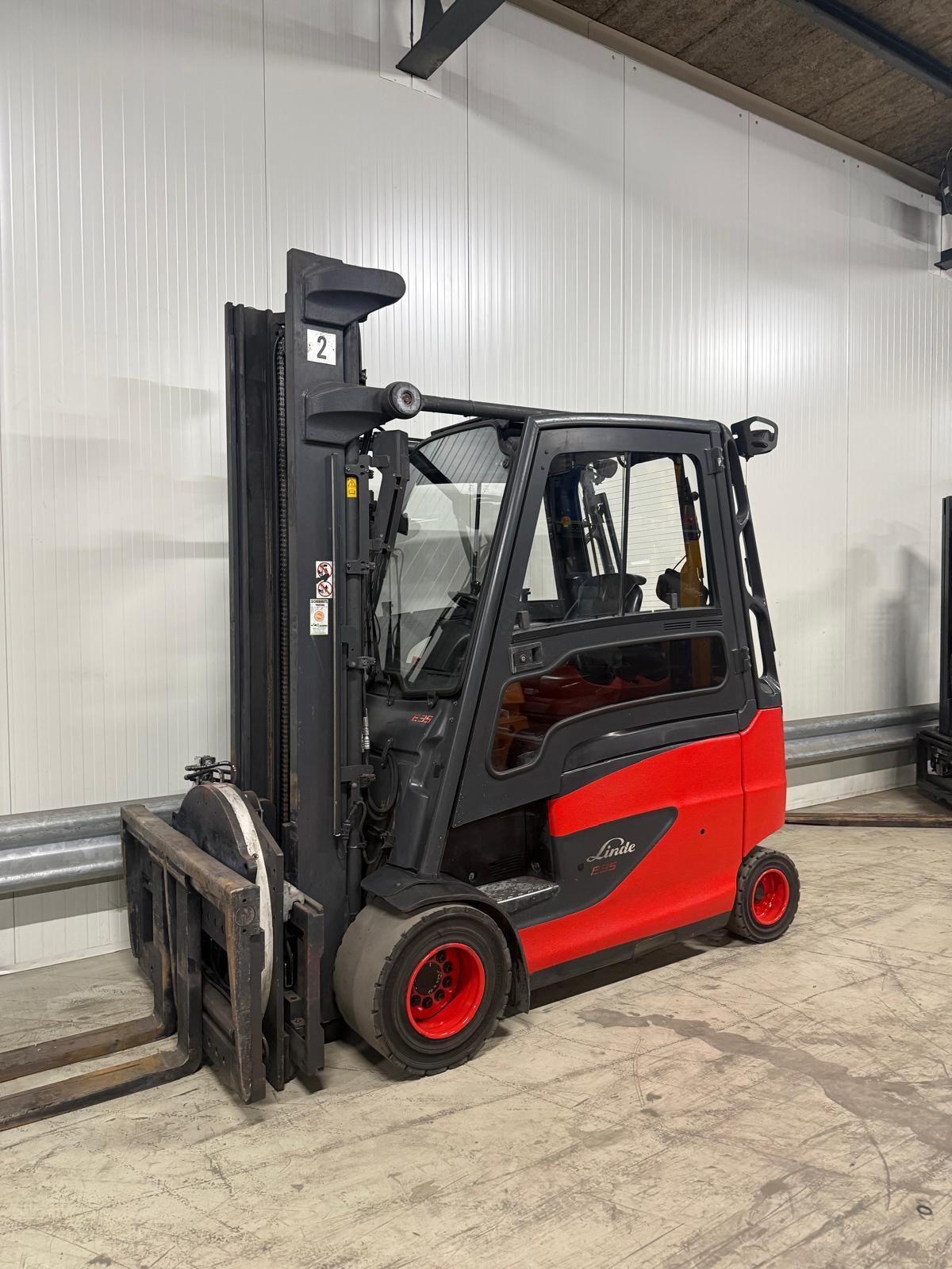 Heftruck linde E 35HL-02 2018 met rotator vorkenversteller en Si