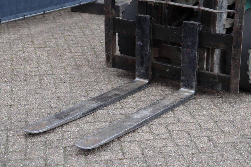 Gabelstapler Artison FD25 Diesel 2500 kg 3,3 m 2005