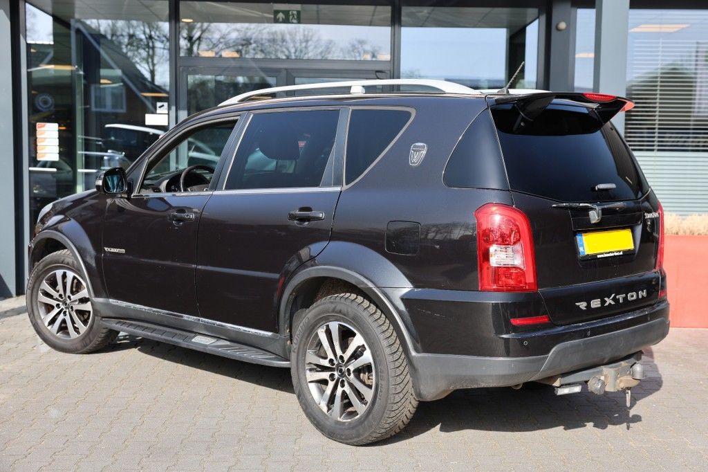 Ssangyong Rexton RX 200 E-XDI QUARTZ A/T VAN MARGE