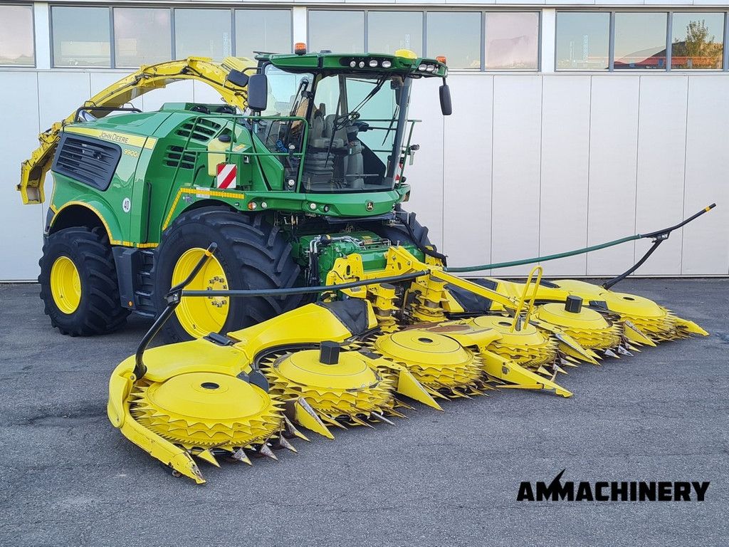 John Deere 9900