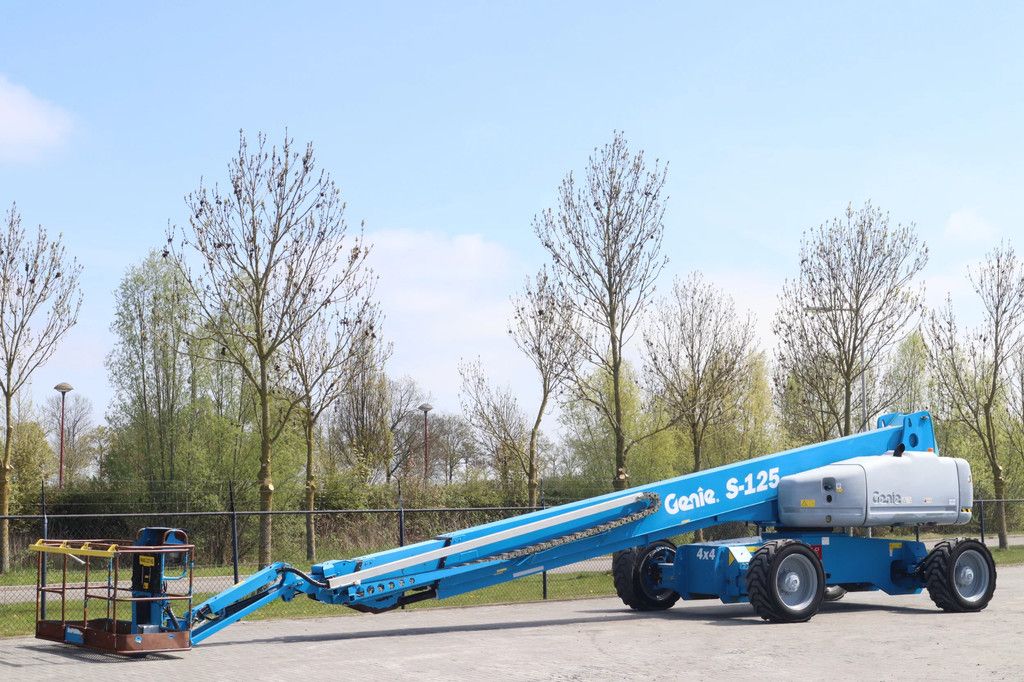 Genie S-125 | 40 METER | 227 KG