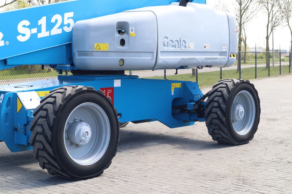 Genie S-125 | 40 METER | 227 KG