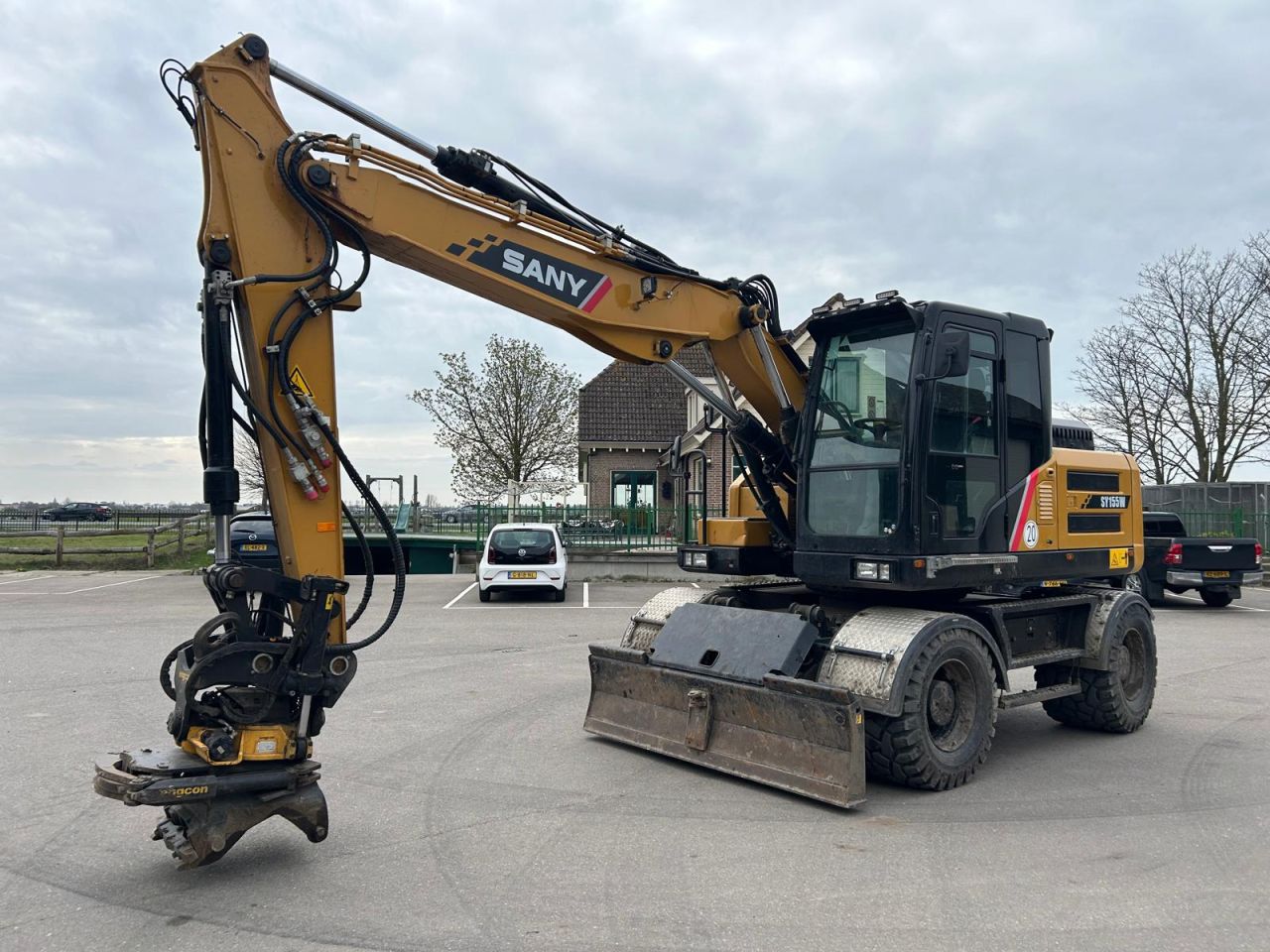 Sany SY155W