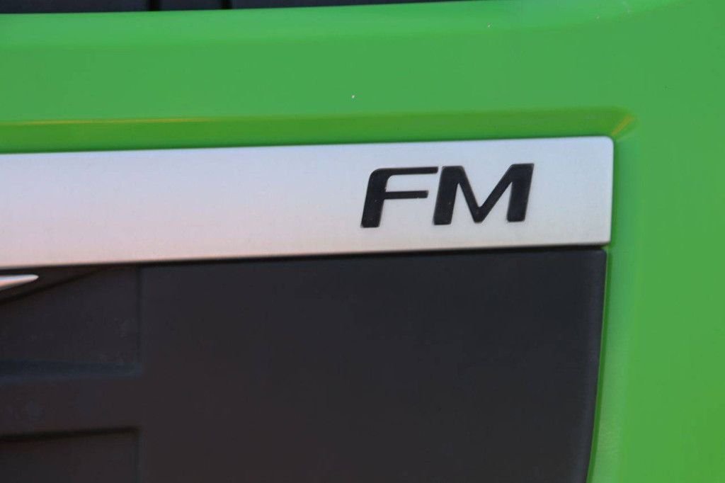 Chassis Cabin Volvo FM410 Diesel 413PK 2013