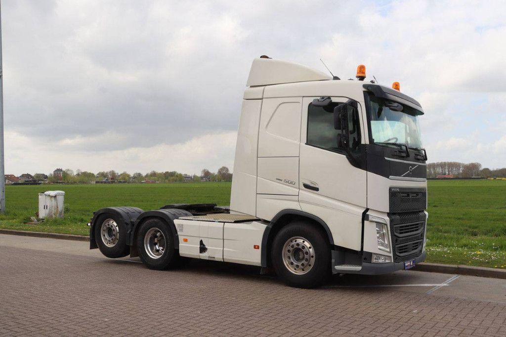Fahrgestell mit Fahrerhaus Volvo FH500 Diesel 503PK 2020