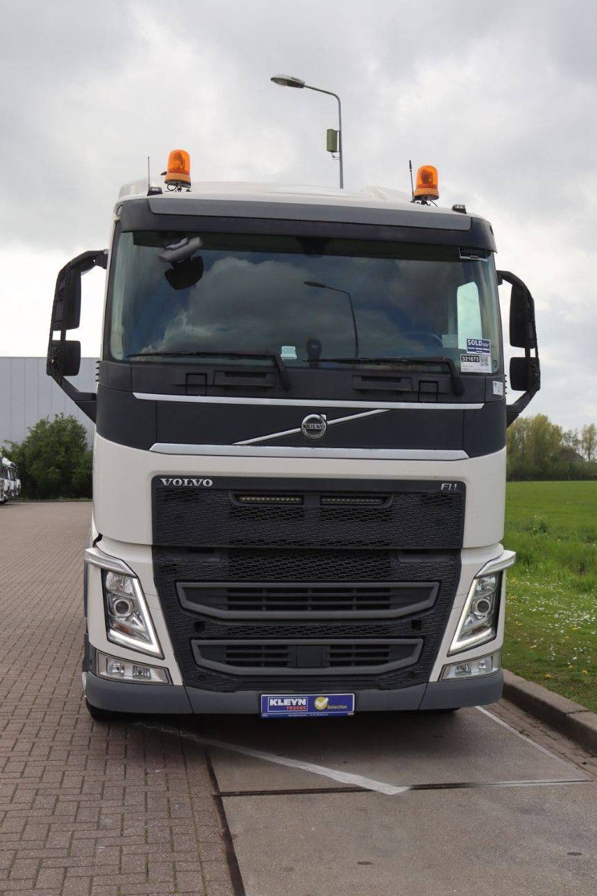 Fahrgestell mit Fahrerhaus Volvo FH500 Diesel 503PK 2020