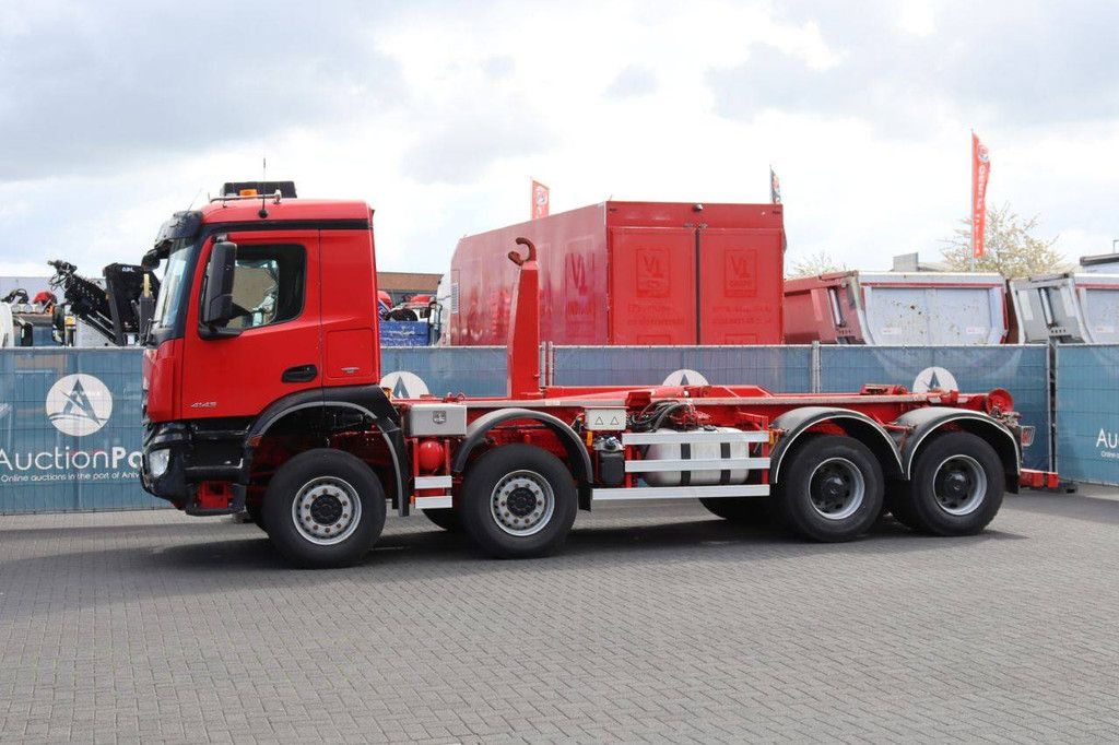 Hooklift system Truck Mercedes-Benz AROCS Diesel 429hp 2018