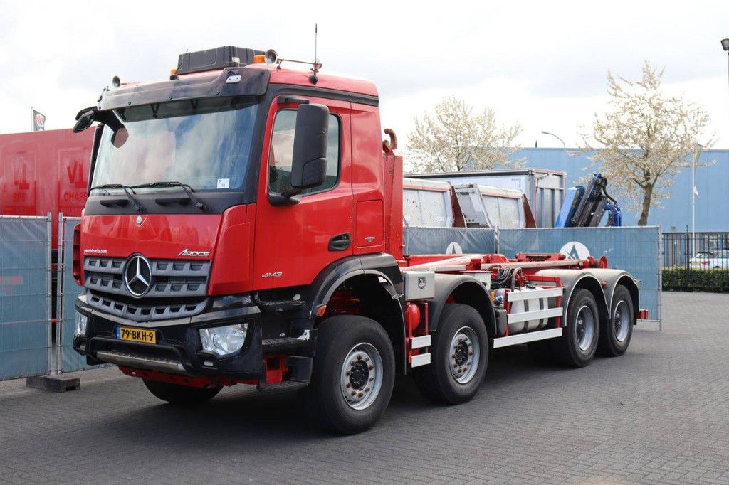 Hooklift system Truck Mercedes-Benz AROCS Diesel 429hp 2018