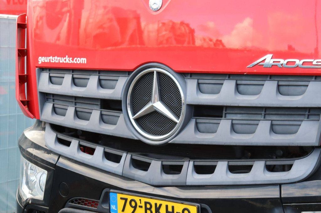 Hooklift system Truck Mercedes-Benz AROCS Diesel 429hp 2018