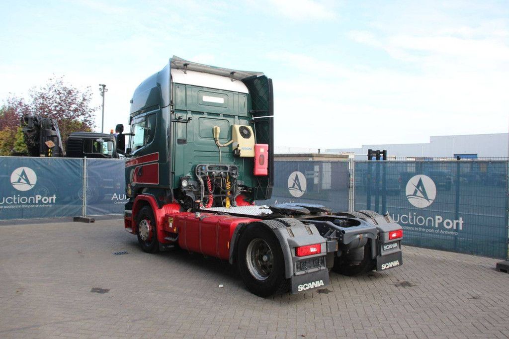 Fahrgestell mit Fahrerhaus Scania R450 CR19T Diesel