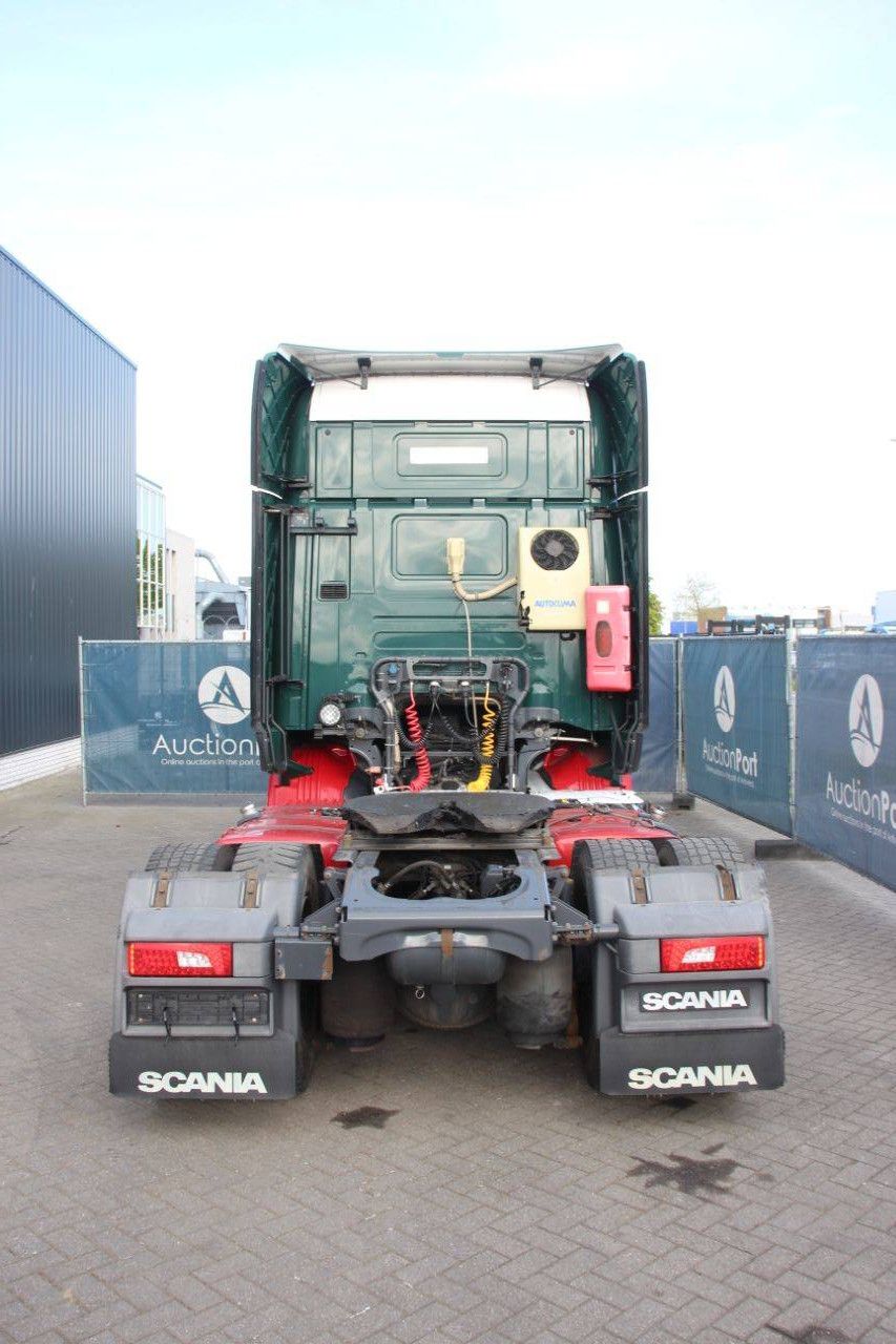 Fahrgestell mit Fahrerhaus Scania R450 CR19T Diesel