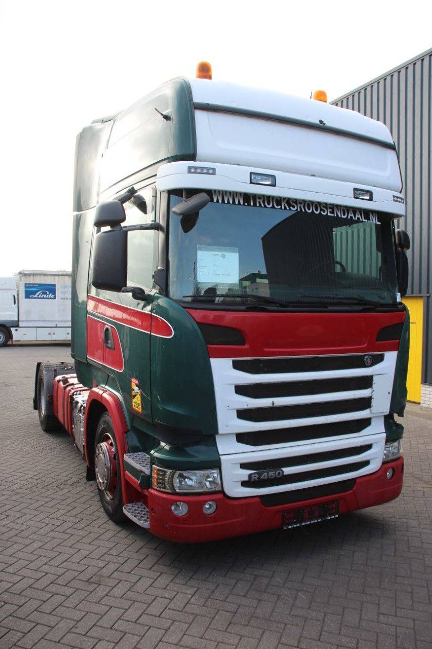 Fahrgestell mit Fahrerhaus Scania R450 CR19T Diesel