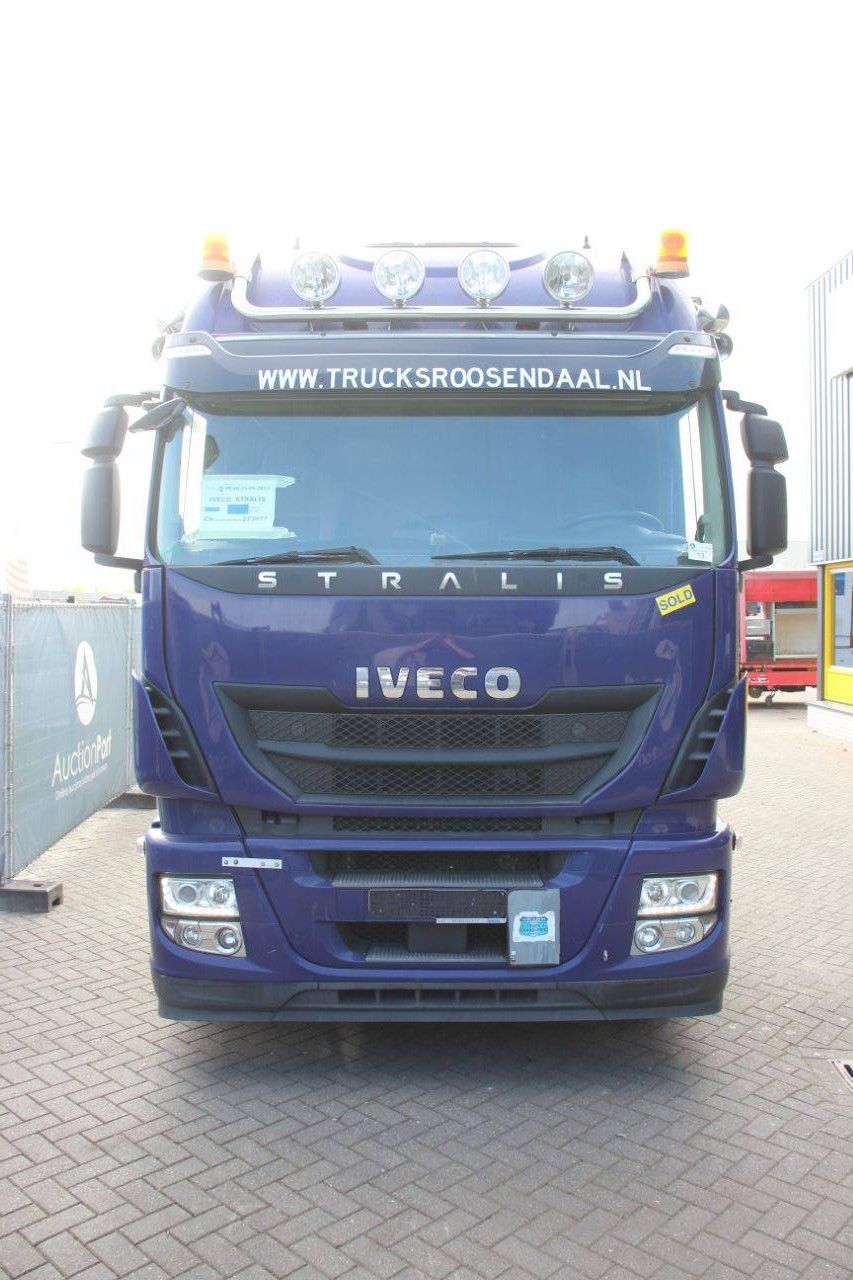 Fahrgestell mit Fahrerhaus Iveco Stralis 460 Diesel 460PK 2014