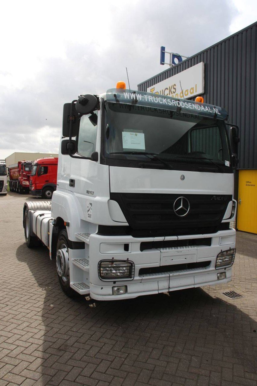 Chassis Cabin Mercedes-Benz M1843LSN-36P Diesel