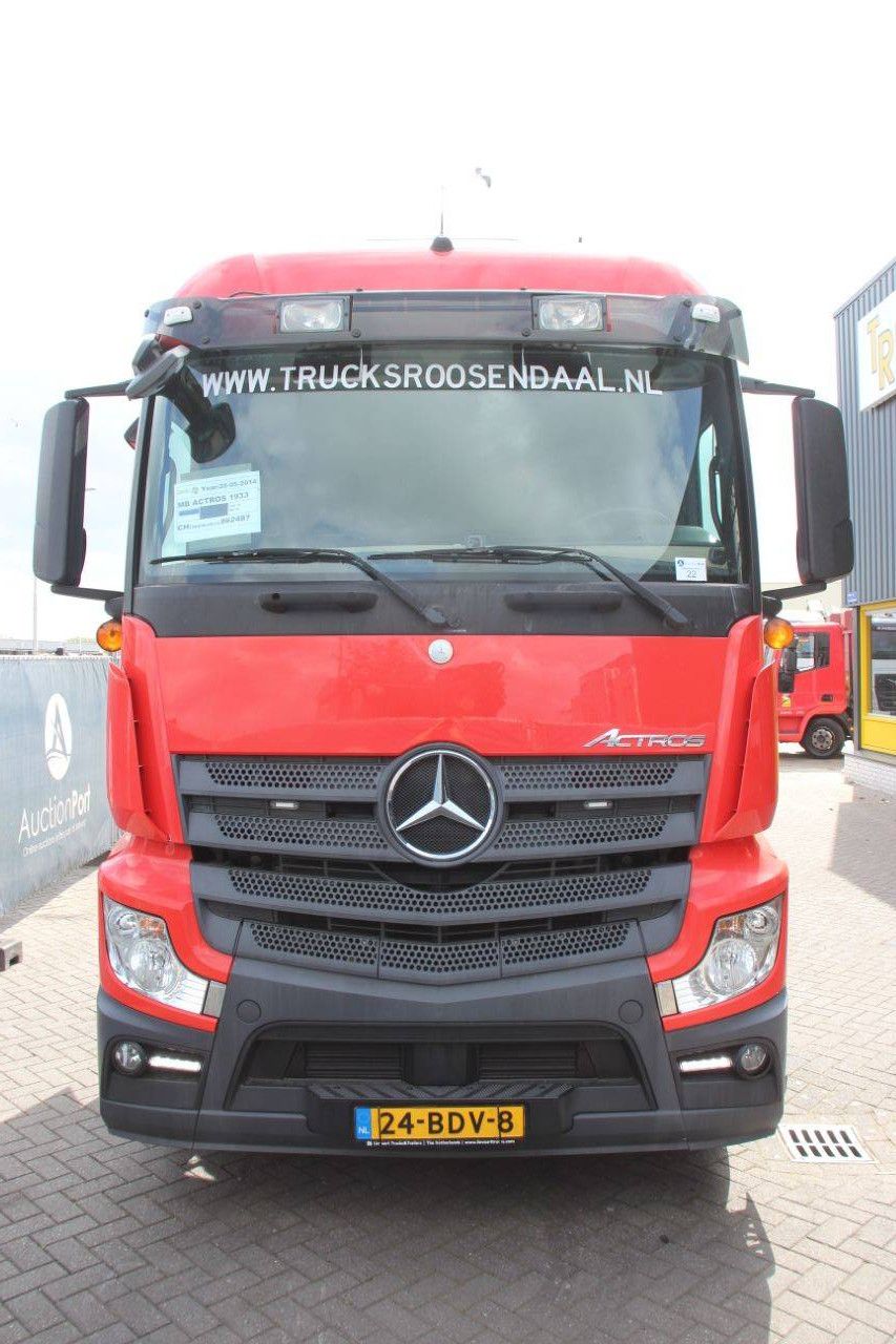 Chassis Cabine Mercedes-Benz Actros Diesel 327PK 2014