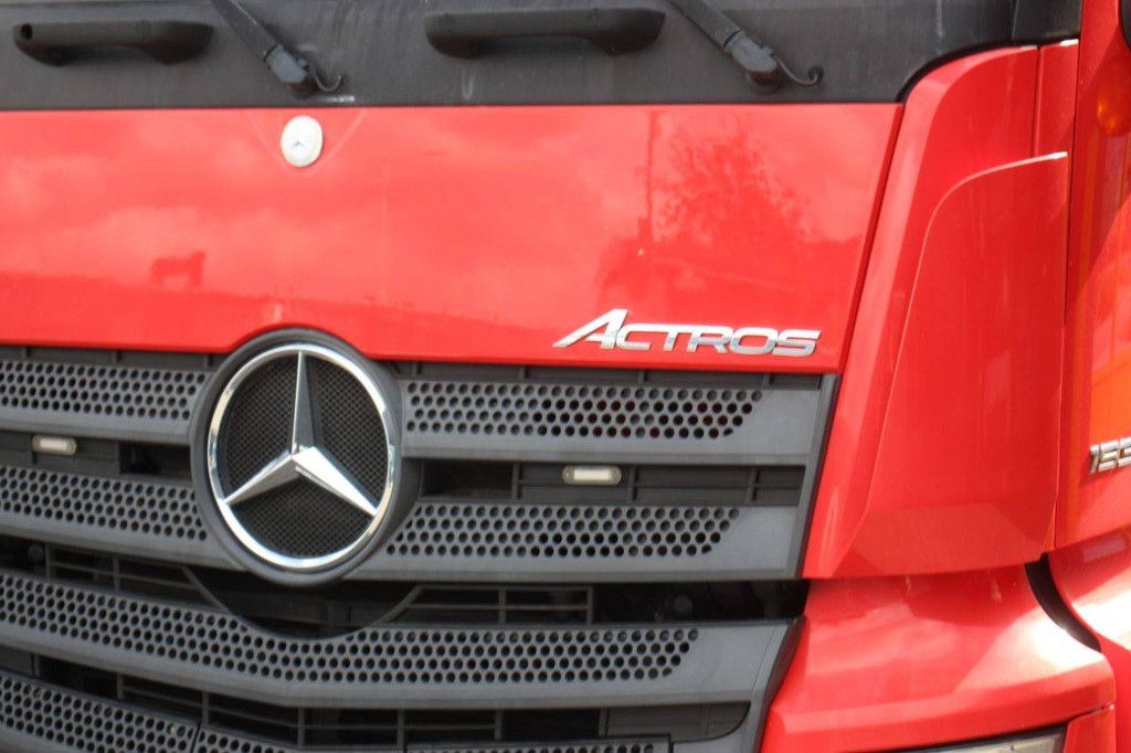 Chassis Cabine Mercedes-Benz Actros Diesel 327PK 2014