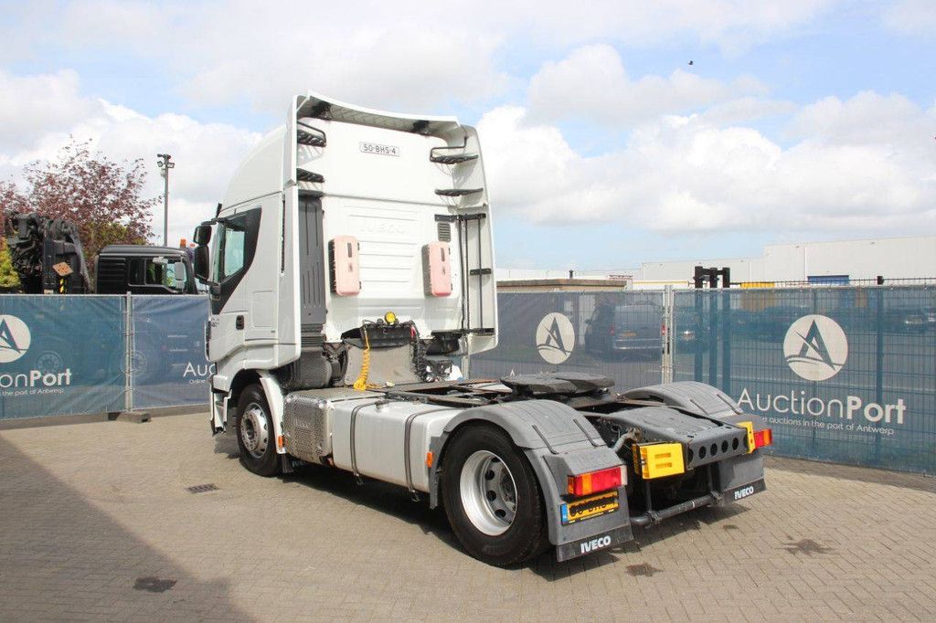 Fahrgestell mit Fahrerhaus Iveco Stralis Diesel 421PK 2019