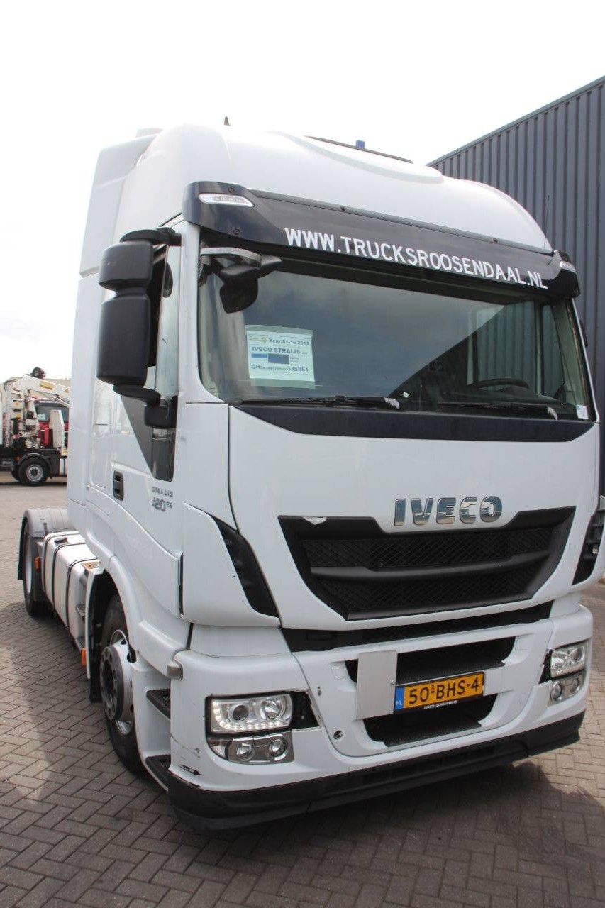 Fahrgestell mit Fahrerhaus Iveco Stralis Diesel 421PK 2019