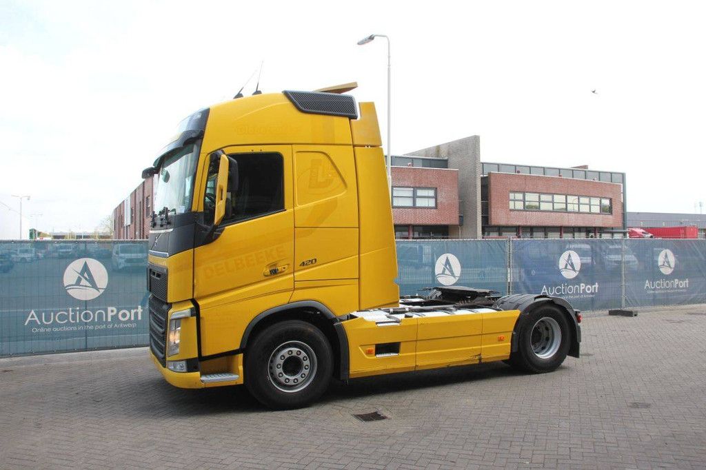 Fahrgestell mit Fahrerhaus Volvo FH420 Diesel 420 PS 2013