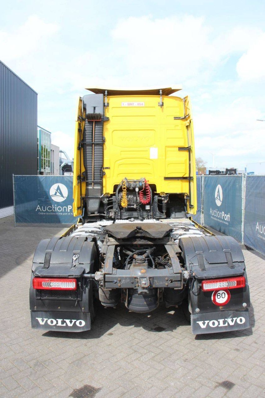 Fahrgestell mit Fahrerhaus Volvo FH420 Diesel 420 PS 2013