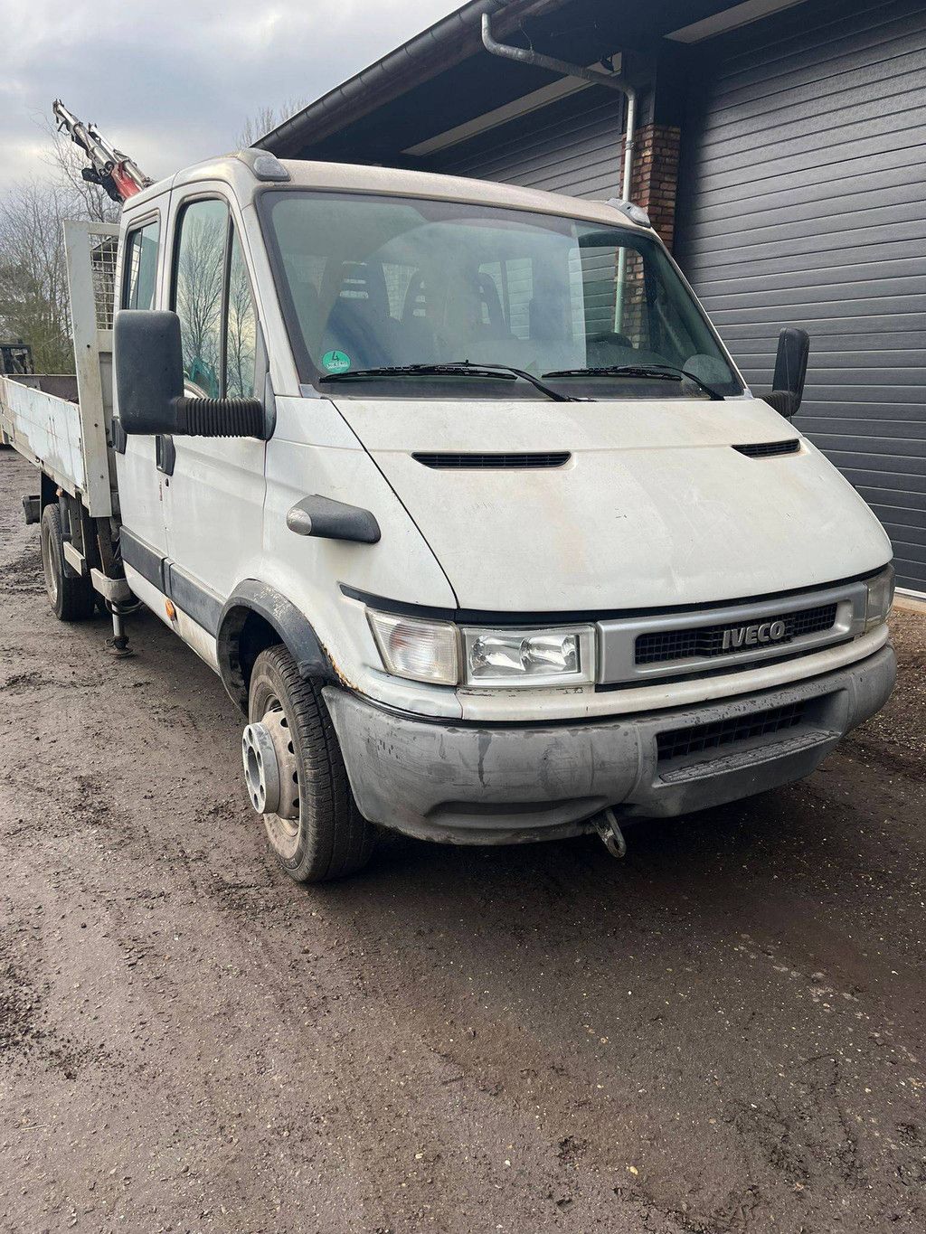 Iveco Daily Diesel truck with truck-mounted crane