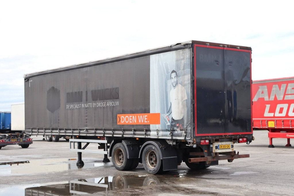 Happy Trailer OR 35-220, Baujahr 2008, Sattelauflieger mit Planenaufbau