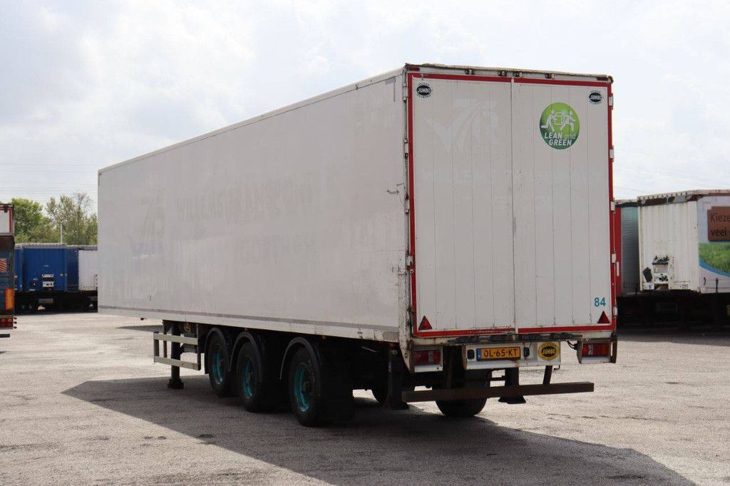 Closed Semi-Trailer Jumbo DO270SE 39500kg 2011