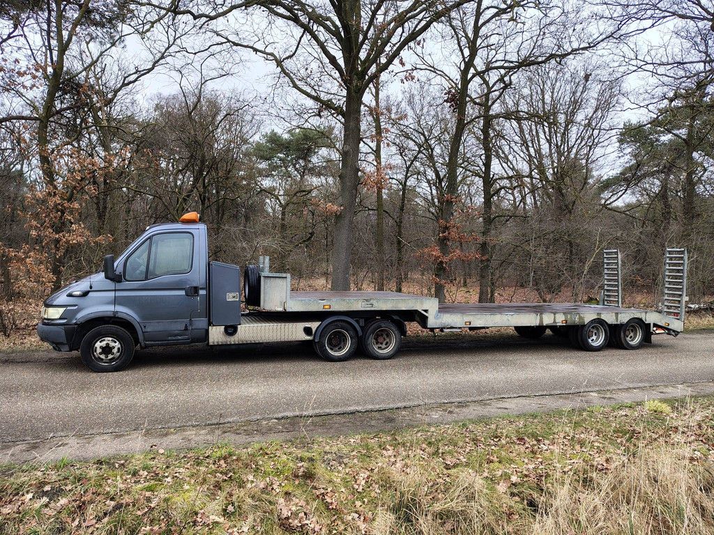 BE-Combination Iveco Daily 40C17 3.0 Diesel 170HP 2005 with JeepPass