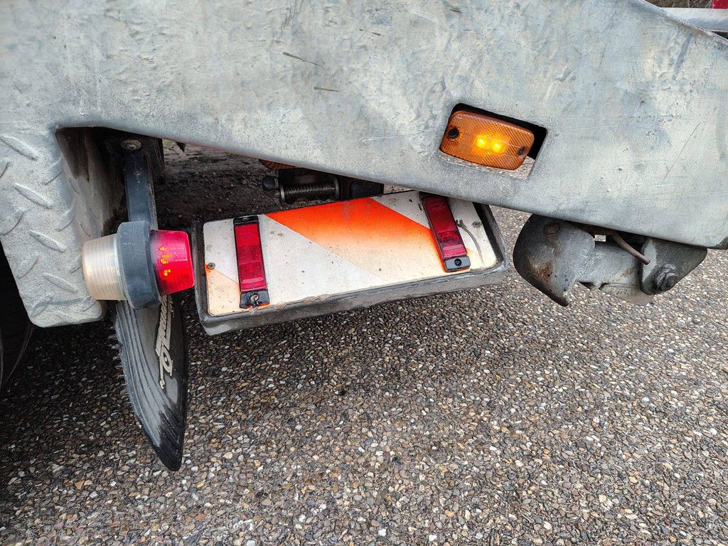 BE-Combination Iveco Daily 40C17 3.0 Diesel 170HP 2005 with JeepPass